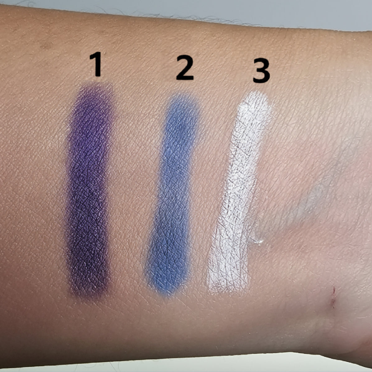 Lápiz de ojo retráctil